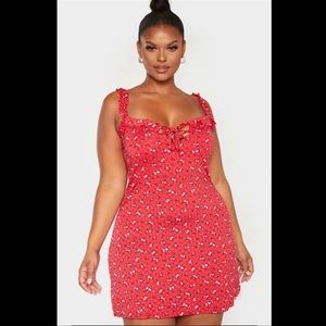 PRETYY LITTLE THING DRESS